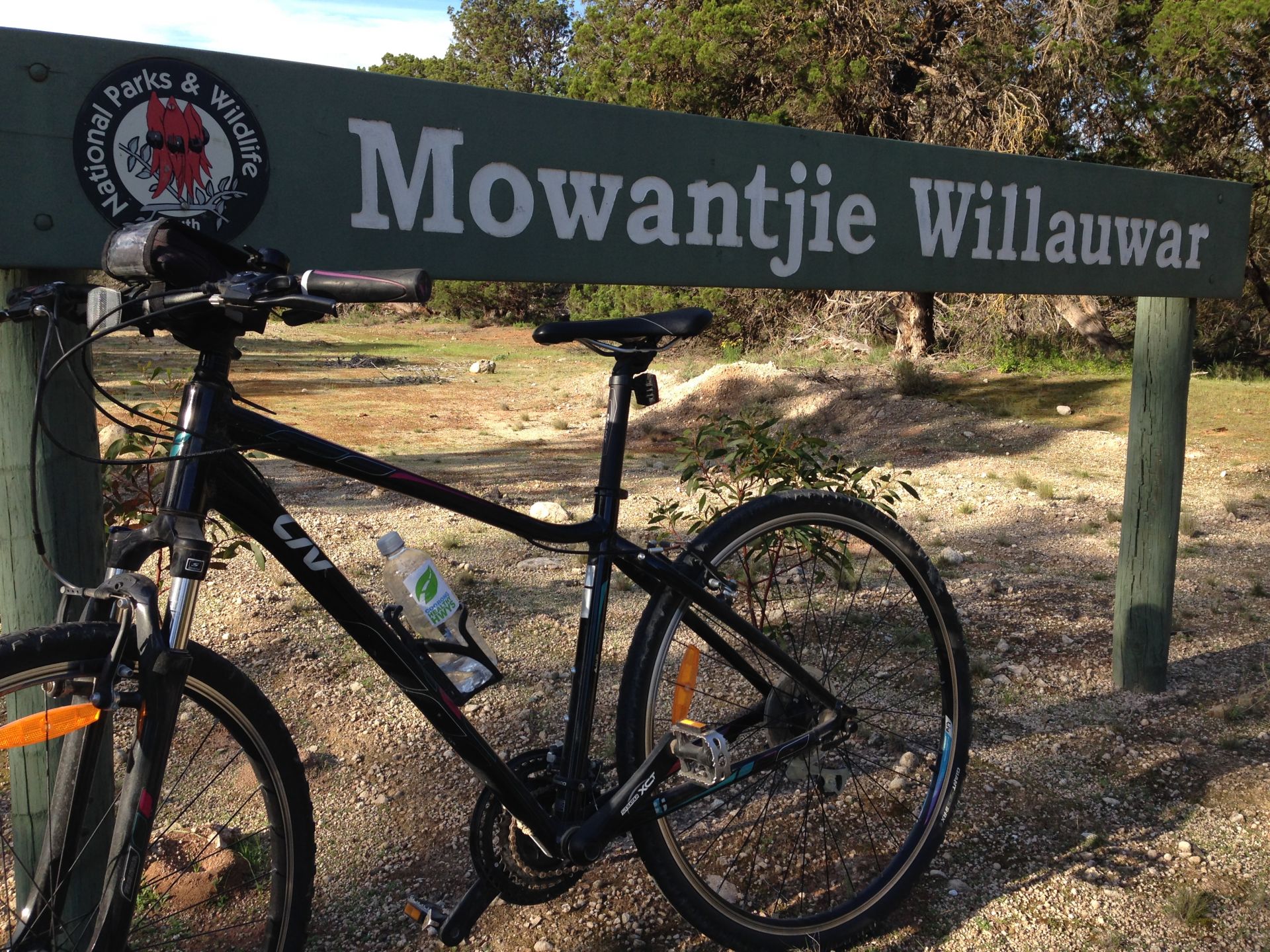 Murray Coorong Trail - bicycle at Mowantjie Sign