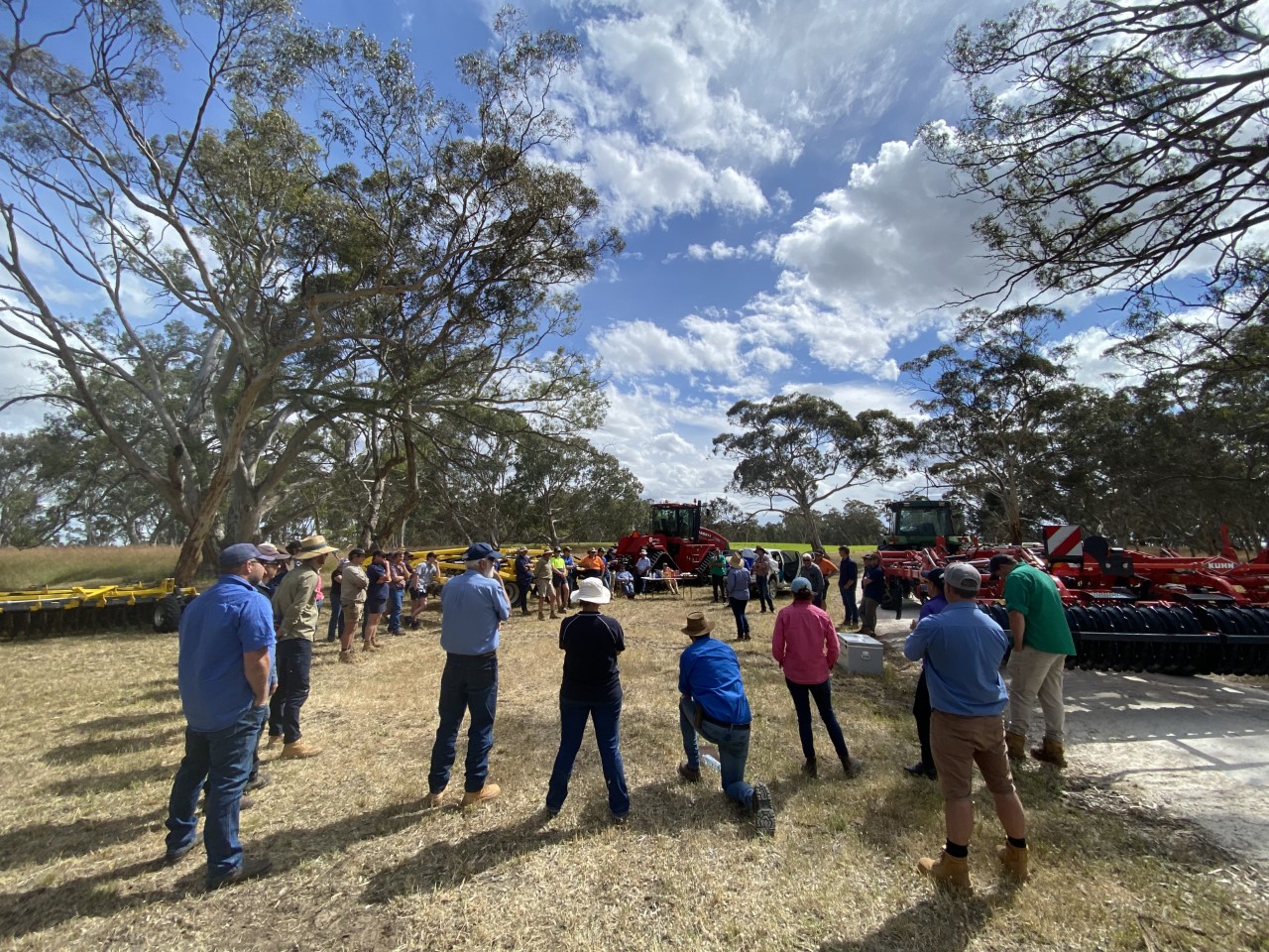Learning about a broad range of soil amelioration machinery at Bordertown Learning about a broad range of soil amelioration machinery at Bordertown