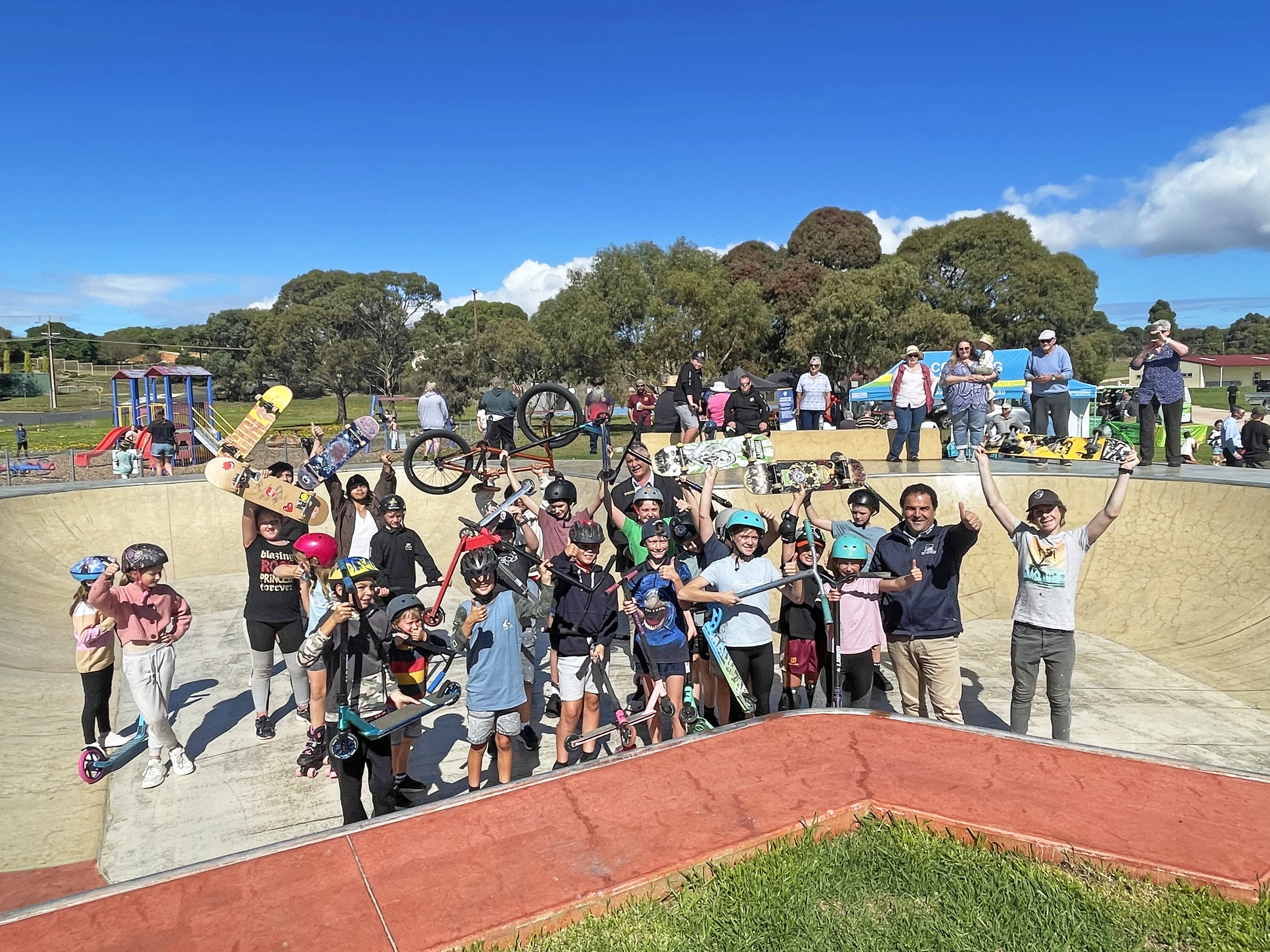 Coorong Community Skate Park Official Opening - 17-4-23 - Group Photo in the Bowl